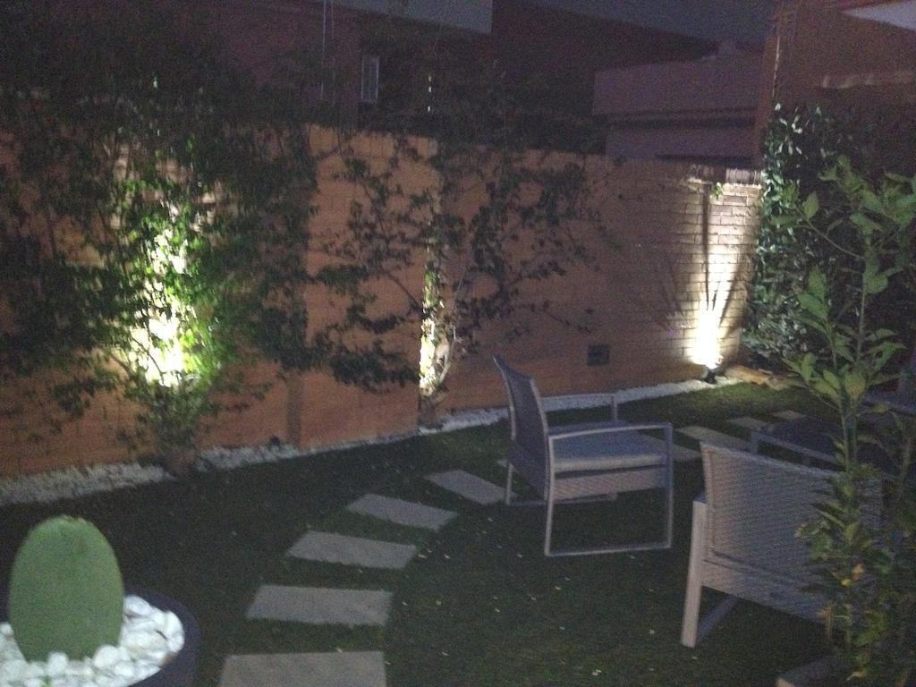 B&Beach Cagliari Guest House Экстерьер фото