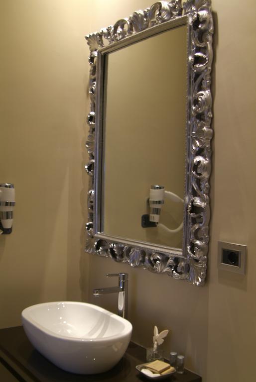 B&Beach Cagliari Guest House Номер фото